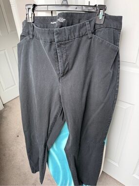 Old Navy Pixie Skinny Pants | Size 22 | Black